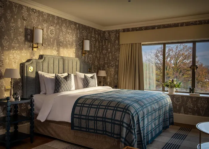 Langdale Chase Hotel 5*