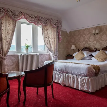 Langdale Chase 5*