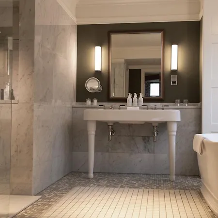 Hotel Langdale Chase 5*