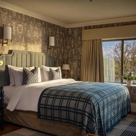 Langdale Chase Hotel 5*