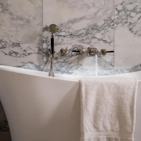 Hotel Langdale Chase 5*