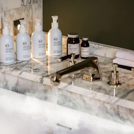 Langdale Chase Отель