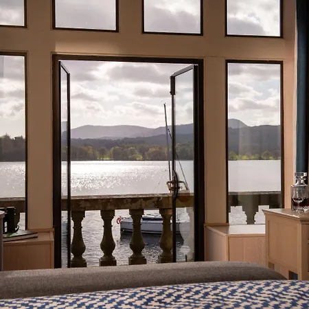 Langdale Chase 5* Windermere