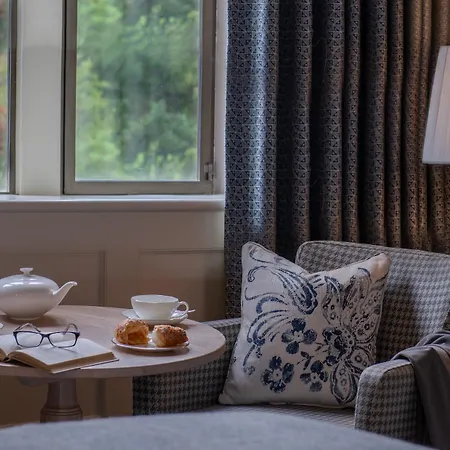 Otel Langdale Chase 5*