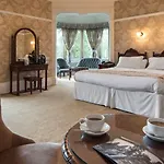 Langdale Chase 5* Windermere
